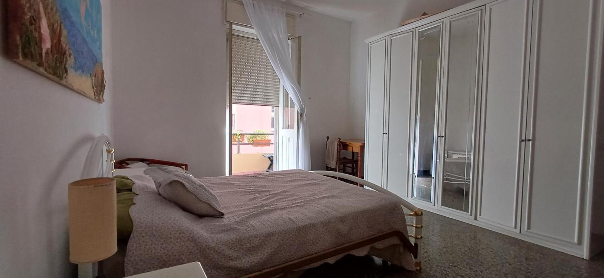 Super Central Rooms Con Uso Cucina Cagliari Bagian luar foto