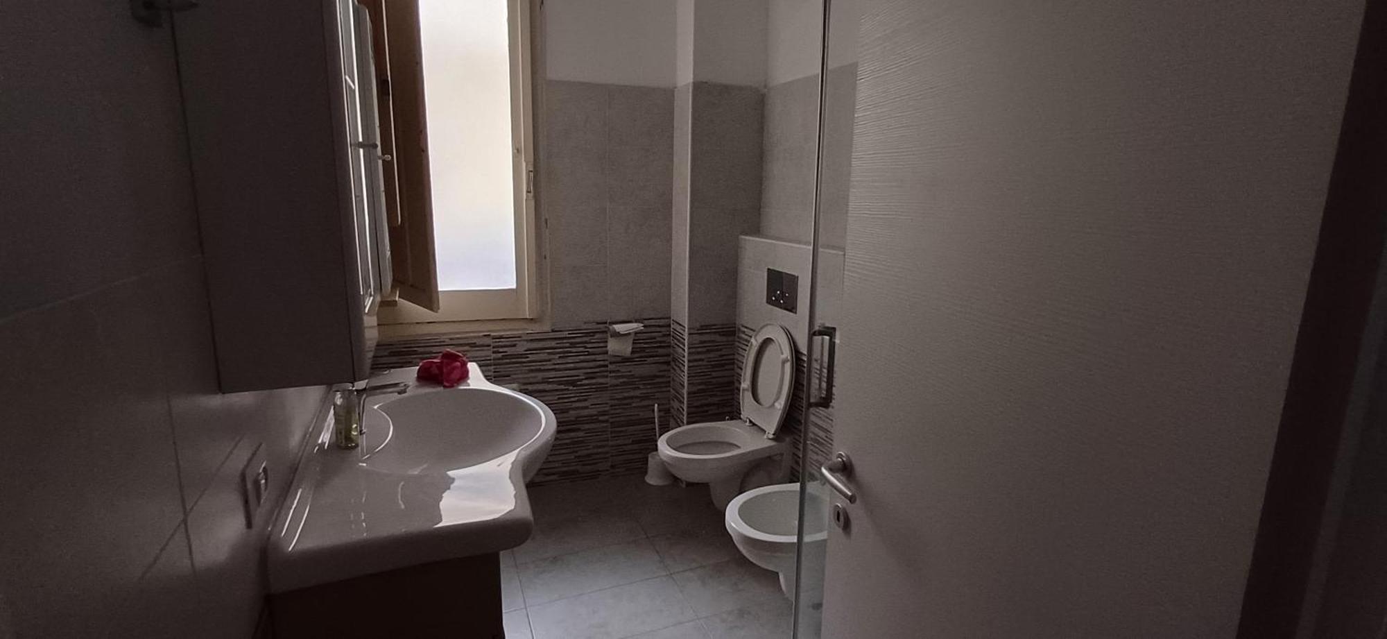 Super Central Rooms Con Uso Cucina Cagliari Bagian luar foto